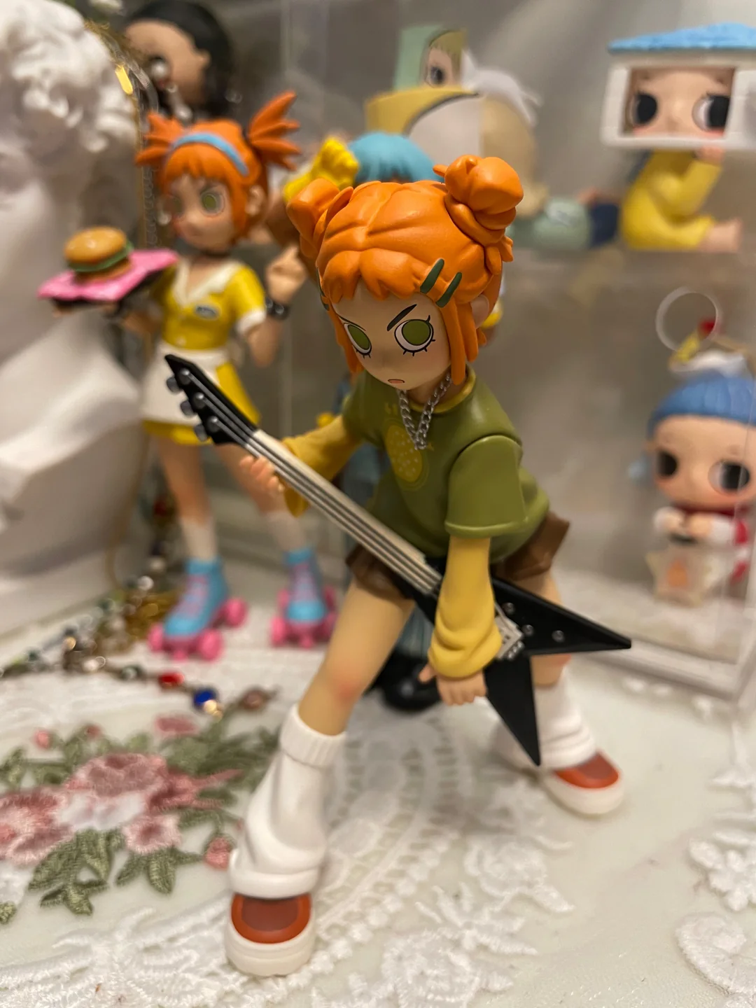 Gigi Lil' Lead Peach Riot collectible product photo